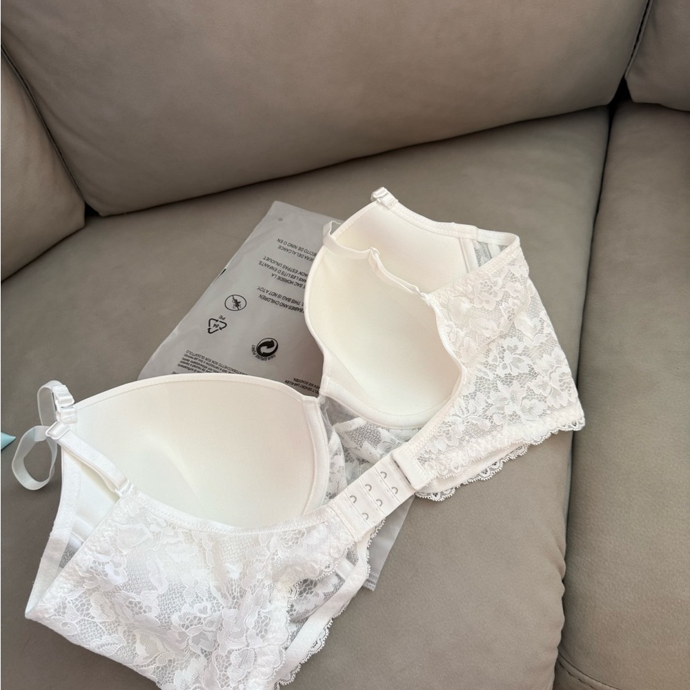 Elegant White Lace Bra